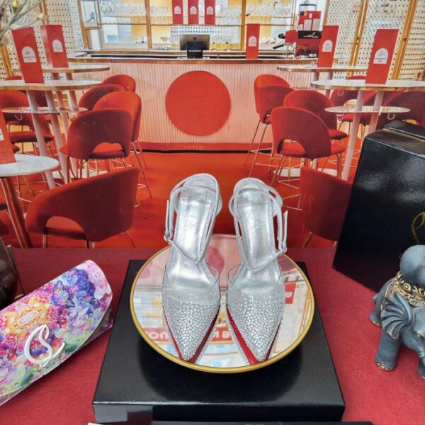 repliche,replica,perfette,siti di,affidabili,migliori siti,dove comprare,1:1,scarpe da ginnastica Serie di sandali con diamanti cinematografici di Christian Loubottin