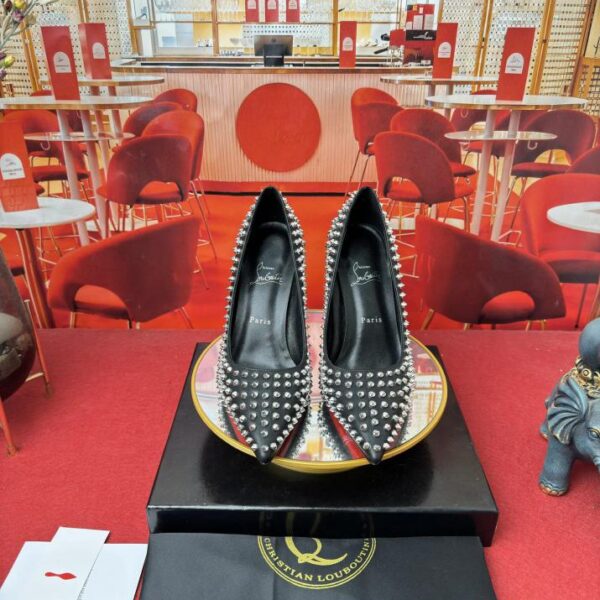 repliche,replica,perfette,siti di,affidabili,migliori siti,dove comprare,1:1,scarpe da ginnastica Scarpe a spillo con tacco a banana di Christian Loubottin