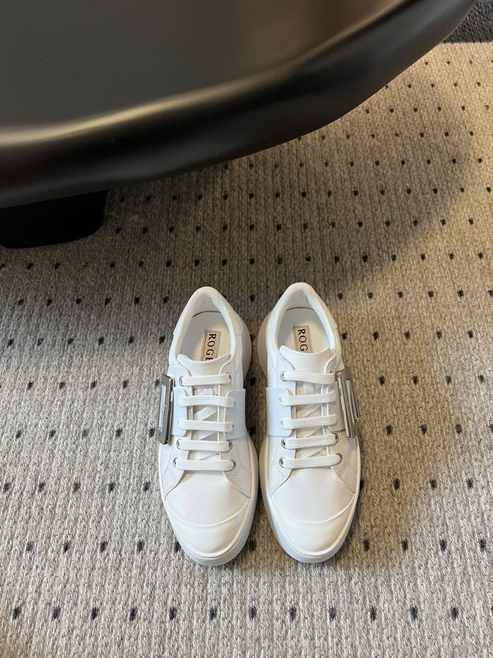 repliche,replica,perfette,siti di,affidabili,migliori siti,dove comprare,1:1,scarpe da ginnastica Scarpe bianche rialzate di Roger Vivie repliche,replica,perfette,siti di,affidabili,migliori siti,dove comprare,1:1,scarpe da ginnastica Scarpe bianche rialzate di Roger Vivie