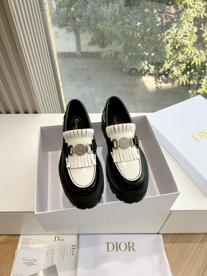 repliche,replica,perfette,siti di,affidabili,migliori siti,dove comprare,1:1,scarpe da ginnastica G059 Dior nuovi mocassini di inizio primavera repliche,replica,perfette,siti di,affidabili,migliori siti,dove comprare,1:1,scarpe da ginnastica G059 Dior nuovi mocassini di inizio primavera