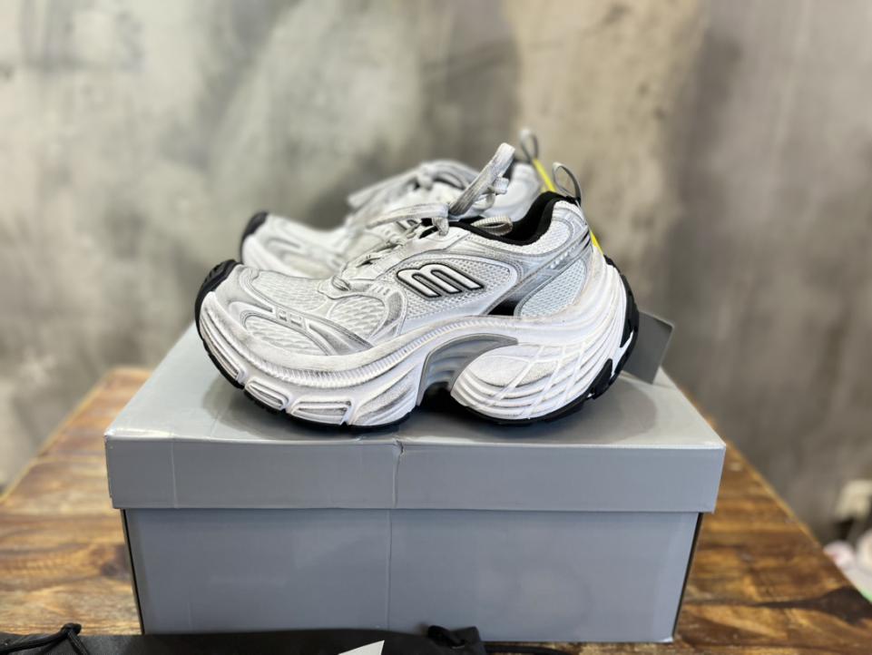 repliche,replica,perfette,siti di,affidabili,migliori siti,dove comprare,1:1,scarpe da ginnastica Balenciaga Sneaker stringate Balenciaga 10XL in mesh con punta tonda repliche,replica,perfette,siti di,affidabili,migliori siti,dove comprare,1:1,scarpe da ginnastica Balenciaga Sneaker stringate Balenciaga 10XL in mesh con punta tonda