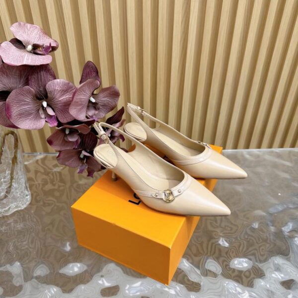 repliche,replica,perfette,siti di,affidabili,migliori siti,dove comprare,1:1,scarpe da ginnastica Il nuovo SHAKE di inizio primavera di Louis Vuitton, sandali Mary Jane con tacco a punta e tacco a forma di gattino