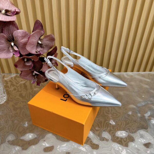 repliche,replica,perfette,siti di,affidabili,migliori siti,dove comprare,1:1,scarpe da ginnastica Il nuovo SHAKE di inizio primavera di Louis Vuitton, sandali Mary Jane con tacco a punta e tacco a forma di gattino