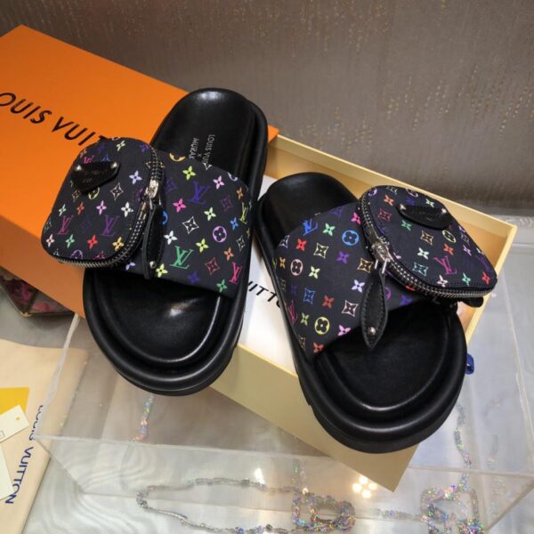 repliche,replica,perfette,siti di,affidabili,migliori siti,dove comprare,1:1,scarpe da ginnastica Louis Vuitton primavera ed estate nuove pantofole con fibbia magica