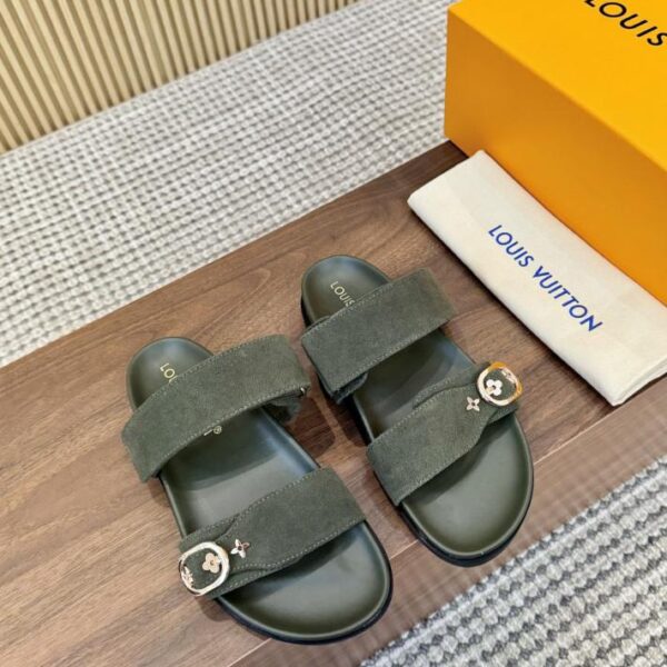 repliche,replica,perfette,siti di,affidabili,migliori siti,dove comprare,1:1,scarpe da ginnastica Nuove pantofole Louis Vuitton
