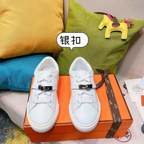 Le ultime scarpe casual con fibbia per scarpe Kelly di Hermes
