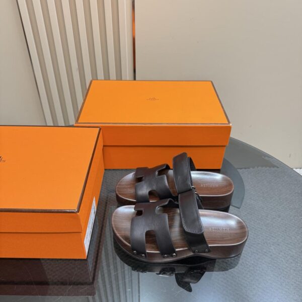 repliche,replica,perfette,siti di,affidabili,migliori siti,dove comprare,1:1,scarpe da ginnastica Pantofole Herm猫s con venature del legno con suola spessa