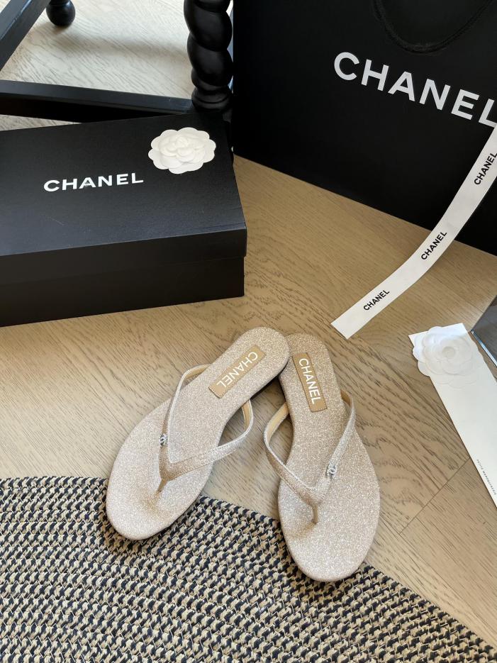 repliche,replica,perfette,siti di,affidabili,migliori siti,dove comprare,1:1,scarpe da ginnastica Chanel nuove infradito primavera estate repliche,replica,perfette,siti di,affidabili,migliori siti,dove comprare,1:1,scarpe da ginnastica Chanel nuove infradito primavera estate