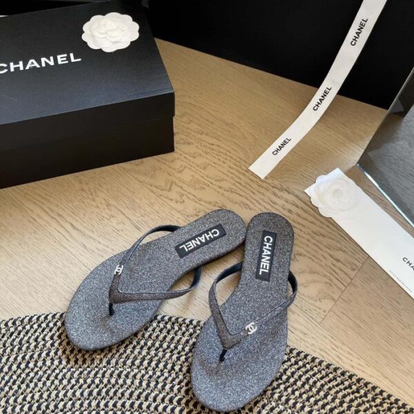 Chanel nuove infradito primavera estate