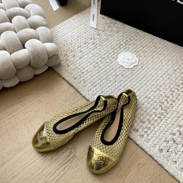Chanel nuove scarpe a rete di inizio primavera
