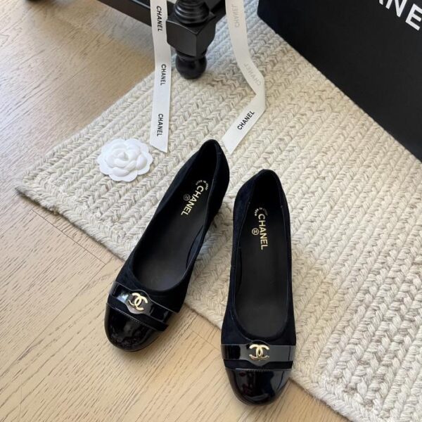 repliche,replica,perfette,siti di,affidabili,migliori siti,dove comprare,1:1,scarpe da ginnastica Scarpe Mary Jane con tacco largo di Chanel