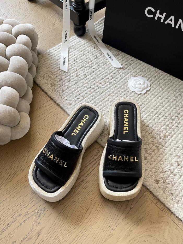repliche,replica,perfette,siti di,affidabili,migliori siti,dove comprare,1:1,scarpe da ginnastica Chanel nuova serie di pantofole con suola spessa di inizio primavera repliche,replica,perfette,siti di,affidabili,migliori siti,dove comprare,1:1,scarpe da ginnastica Chanel nuova serie di pantofole con suola spessa di inizio primavera