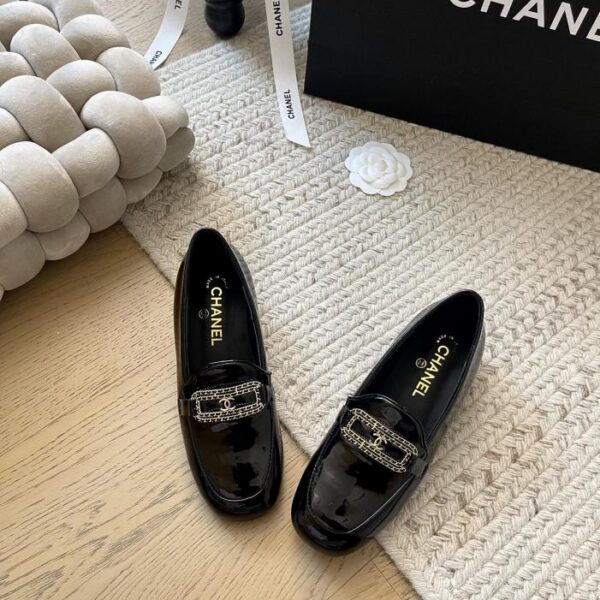 repliche,replica,perfette,siti di,affidabili,migliori siti,dove comprare,1:1,scarpe da ginnastica Mocassini Chanel nuovi primaverili
