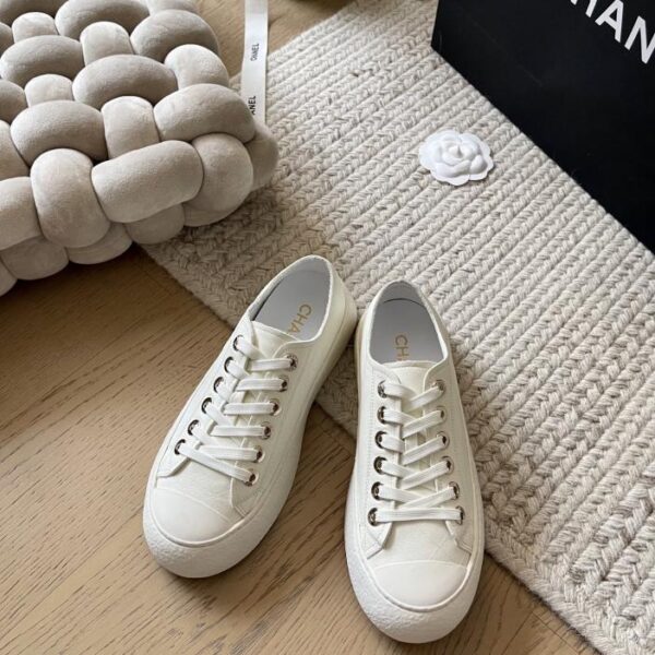 repliche,replica,perfette,siti di,affidabili,migliori siti,dove comprare,1:1,scarpe da ginnastica Chanel nuove scarpe primaverili con alluce