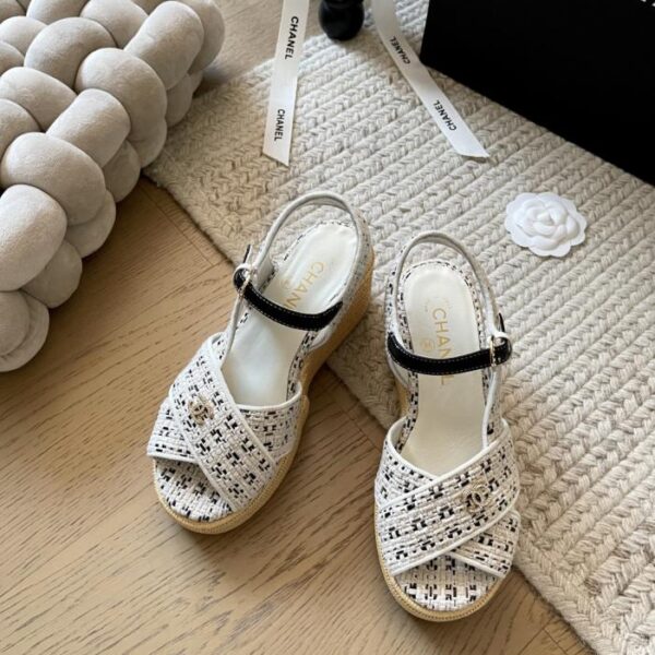 repliche,replica,perfette,siti di,affidabili,migliori siti,dove comprare,1:1,scarpe da ginnastica Chanel inizio primavera nuovi sandali con piattaforma acqua con suola spessa piattaforma impermeabile 4 cm tacco 12 cm
