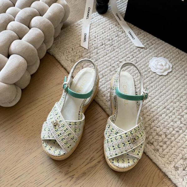 repliche,replica,perfette,siti di,affidabili,migliori siti,dove comprare,1:1,scarpe da ginnastica Chanel inizio primavera nuovi sandali con piattaforma acqua con suola spessa piattaforma impermeabile 4 cm tacco 12 cm