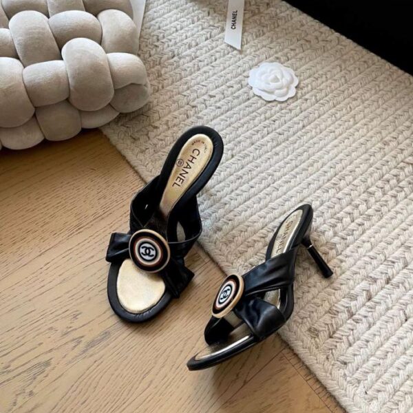 repliche,replica,perfette,siti di,affidabili,migliori siti,dove comprare,1:1,scarpe da ginnastica Chanel nuove pantofole incrociate con tacco alto di inizio primavera con altezza tacco 3,57,5 cm