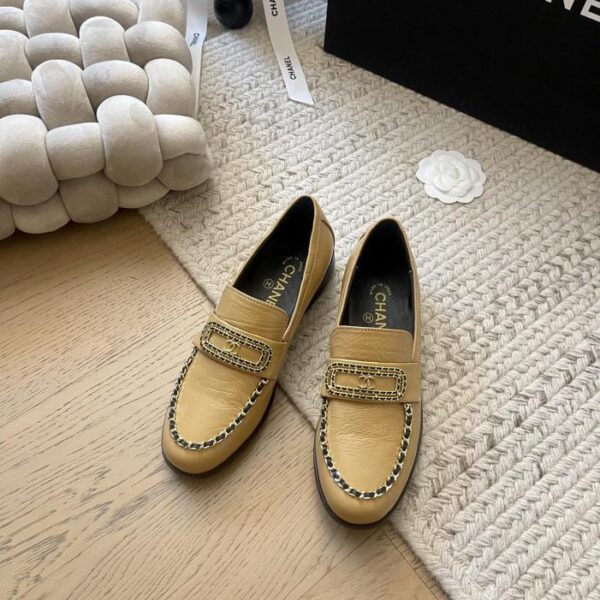 repliche,replica,perfette,siti di,affidabili,migliori siti,dove comprare,1:1,scarpe da ginnastica Mocassini Chanel con la suola spessa per la nuova primavera