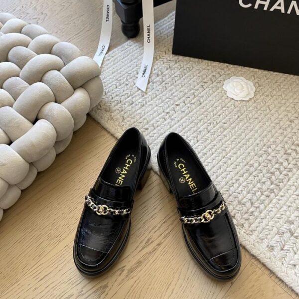 repliche,replica,perfette,siti di,affidabili,migliori siti,dove comprare,1:1,scarpe da ginnastica Chanel24K nuovi mocassini invernali con catena con suola spessa, altezza tacco 6,5 cm