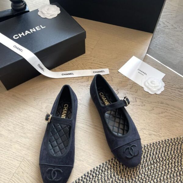 repliche,replica,perfette,siti di,affidabili,migliori siti,dove comprare,1:1,scarpe da ginnastica Le nuove scarpe Mary Jane di Chanel