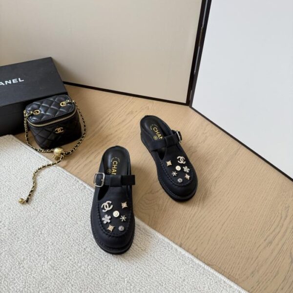 repliche,replica,perfette,siti di,affidabili,migliori siti,dove comprare,1:1,scarpe da ginnastica Sandali Chanel
