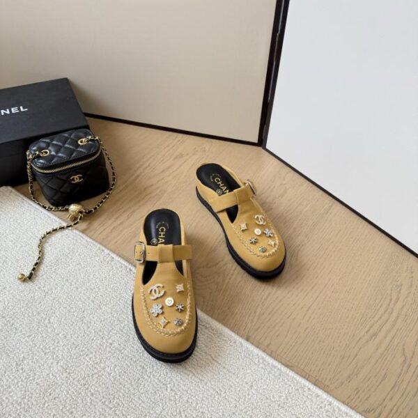 repliche,replica,perfette,siti di,affidabili,migliori siti,dove comprare,1:1,scarpe da ginnastica Sandali Chanel