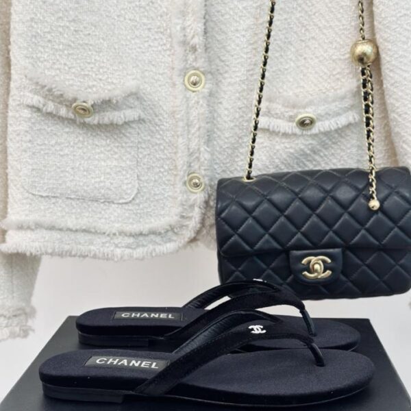 repliche,replica,perfette,siti di,affidabili,migliori siti,dove comprare,1:1,scarpe da ginnastica CHANEL TONGS sono le infradito primaverili ed estive
