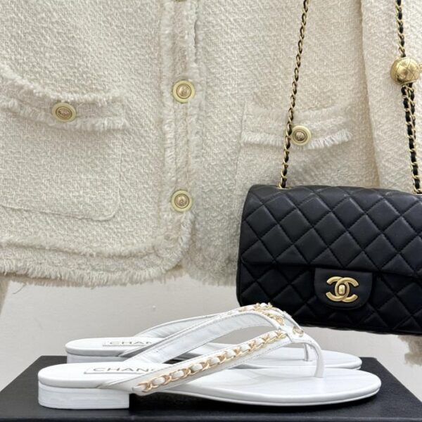 repliche,replica,perfette,siti di,affidabili,migliori siti,dove comprare,1:1,scarpe da ginnastica CHANEL classiche nuove infradito a catena