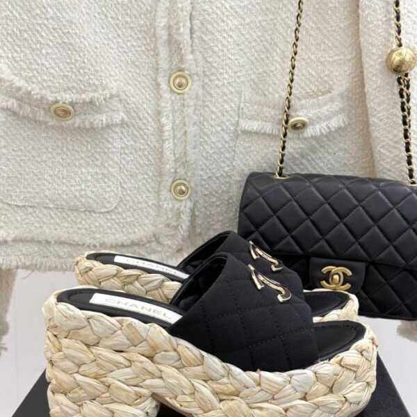 repliche,replica,perfette,siti di,affidabili,migliori siti,dove comprare,1:1,scarpe da ginnastica CHANEL primavera ed estate nuove pantofole con rombo in corda di canapa con suola spessa
