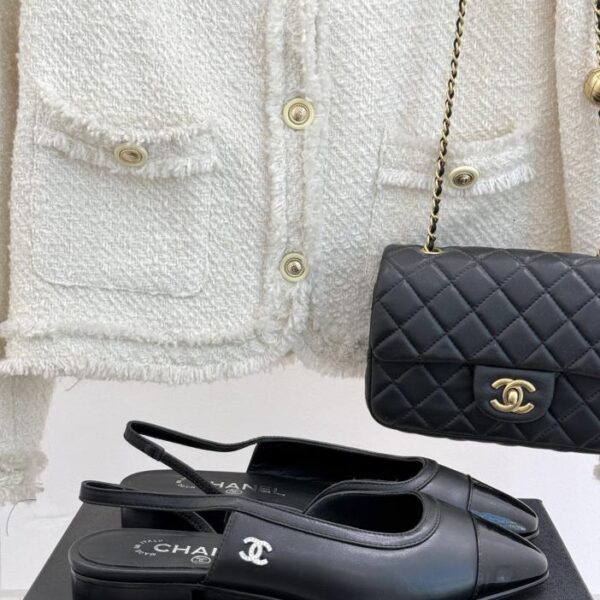 repliche,replica,perfette,siti di,affidabili,migliori siti,dove comprare,1:1,scarpe da ginnastica Sandali cavi classici color block di CHANEL con retro