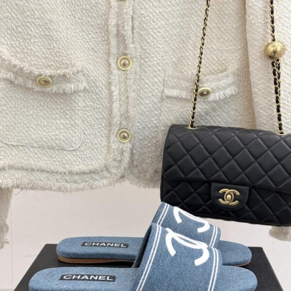 repliche,replica,perfette,siti di,affidabili,migliori siti,dove comprare,1:1,scarpe da ginnastica Chanel primavera e l’estate nuove pantofole piatte doppia C con ricamo elettrico in denim