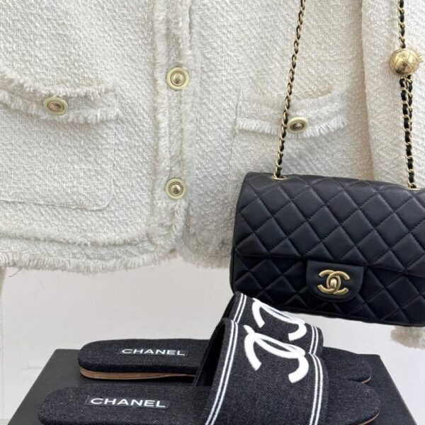 repliche,replica,perfette,siti di,affidabili,migliori siti,dove comprare,1:1,scarpe da ginnastica Chanel primavera e l’estate nuove pantofole piatte doppia C con ricamo elettrico in denim