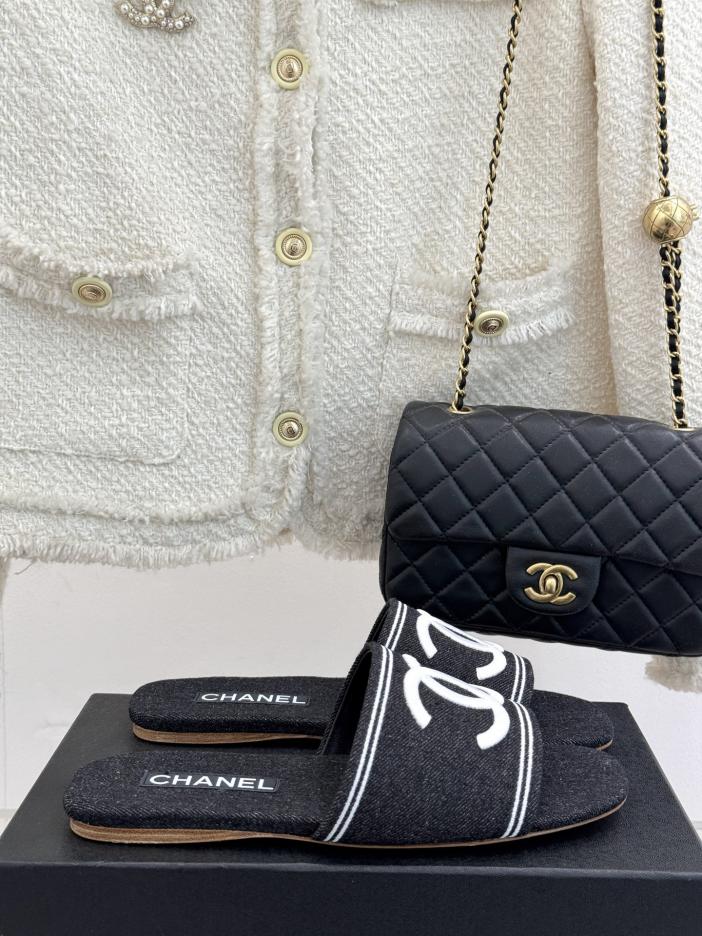 repliche,replica,perfette,siti di,affidabili,migliori siti,dove comprare,1:1,scarpe da ginnastica Chanel primavera e l’estate nuove pantofole piatte doppia C con ricamo elettrico in denim repliche,replica,perfette,siti di,affidabili,migliori siti,dove comprare,1:1,scarpe da ginnastica Chanel primavera e l’estate nuove pantofole piatte doppia C con ricamo elettrico in denim