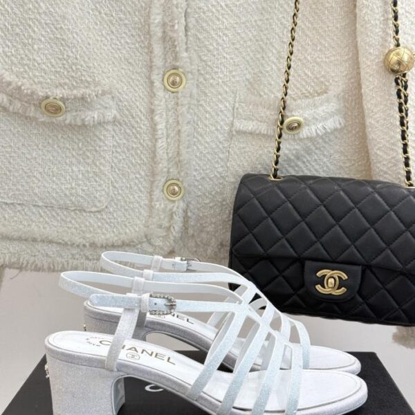 repliche,replica,perfette,siti di,affidabili,migliori siti,dove comprare,1:1,scarpe da ginnastica CHANEL primavera ed estate nuovi sandali con tacco spesso