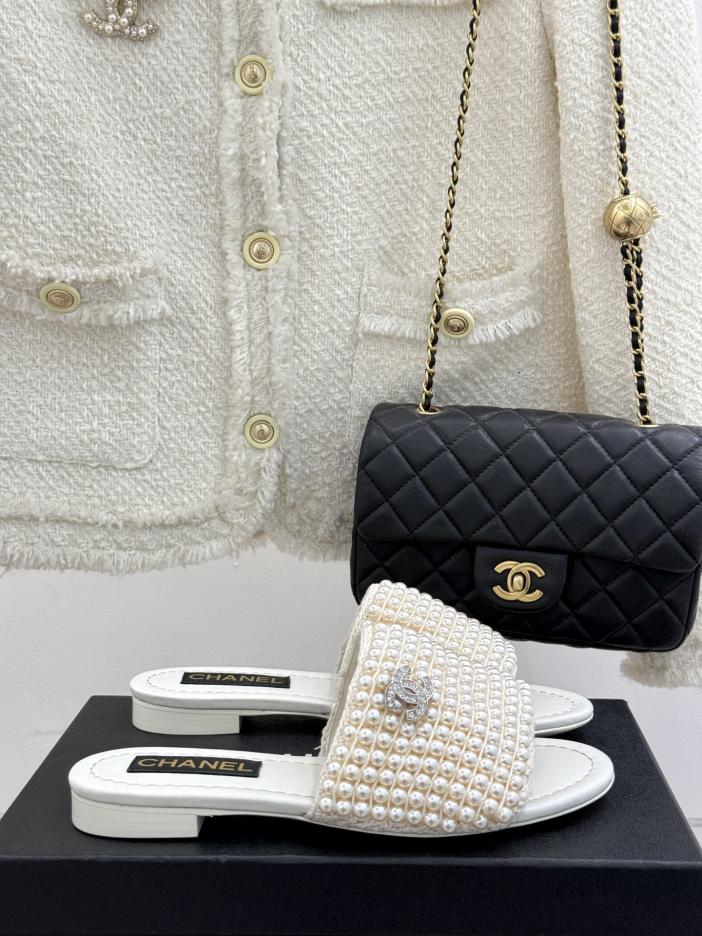repliche,replica,perfette,siti di,affidabili,migliori siti,dove comprare,1:1,scarpe da ginnastica CHANEL pantofole piatte con cinturino a doppia C, primavera ed estate, di mezza et脿, nuove perle repliche,replica,perfette,siti di,affidabili,migliori siti,dove comprare,1:1,scarpe da ginnastica CHANEL pantofole piatte con cinturino a doppia C, primavera ed estate, di mezza et脿, nuove perle