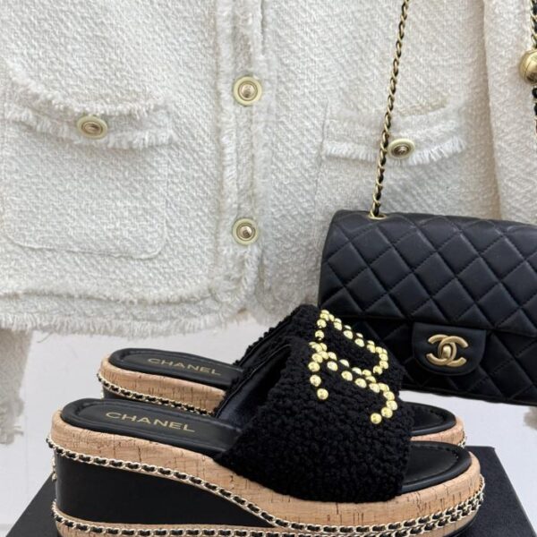 repliche,replica,perfette,siti di,affidabili,migliori siti,dove comprare,1:1,scarpe da ginnastica Chanel nuove pantofole con plateau doppia C primaverili ed estivi