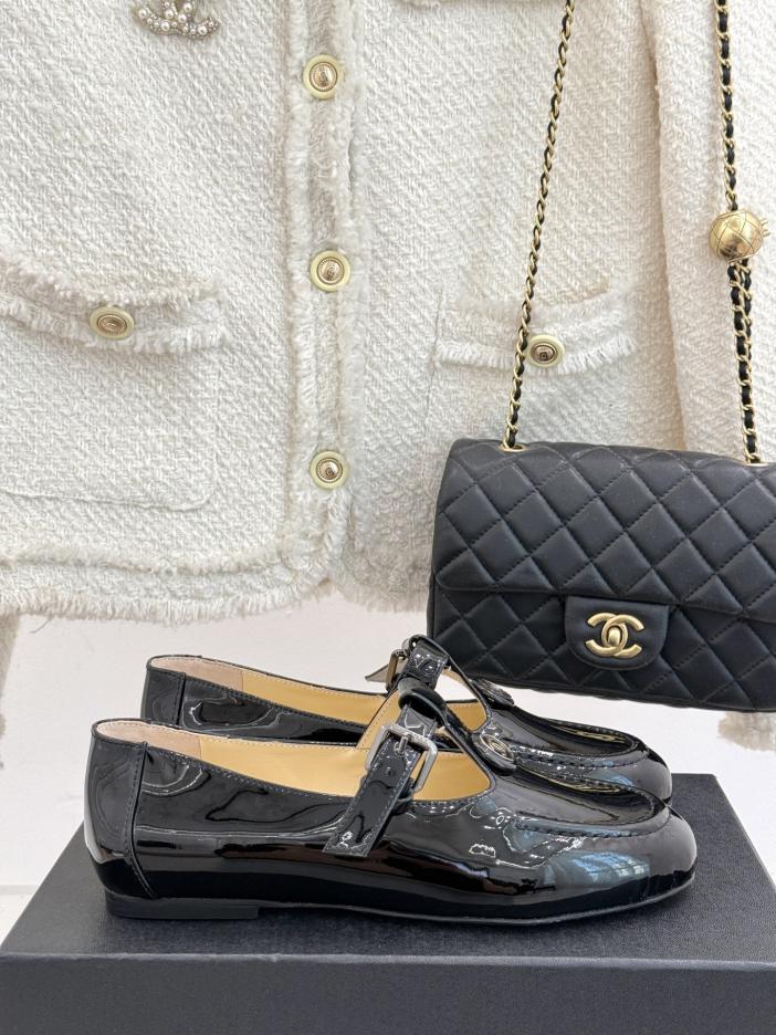 repliche,replica,perfette,siti di,affidabili,migliori siti,dove comprare,1:1,scarpe da ginnastica Nuovi mocassini Mary Jane con cinturino a T di Chanel repliche,replica,perfette,siti di,affidabili,migliori siti,dove comprare,1:1,scarpe da ginnastica Nuovi mocassini Mary Jane con cinturino a T di Chanel