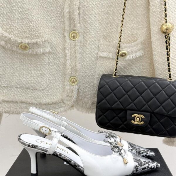 repliche,replica,perfette,siti di,affidabili,migliori siti,dove comprare,1:1,scarpe da ginnastica CHANEL Sandali di seconda mano con tacco alto, primavera ed estate, con fiocco sul retro