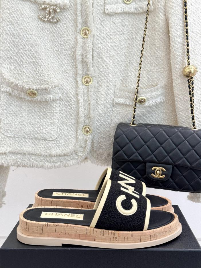 repliche,replica,perfette,siti di,affidabili,migliori siti,dove comprare,1:1,scarpe da ginnastica Chanel primavera ed estate nuove pantofole con suola spessa repliche,replica,perfette,siti di,affidabili,migliori siti,dove comprare,1:1,scarpe da ginnastica Chanel primavera ed estate nuove pantofole con suola spessa