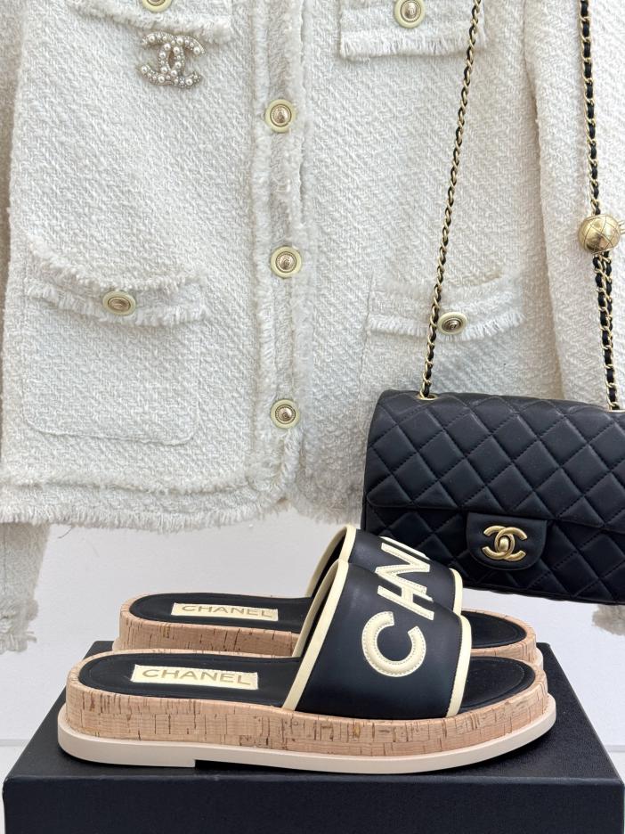 repliche,replica,perfette,siti di,affidabili,migliori siti,dove comprare,1:1,scarpe da ginnastica Chanel primavera ed estate nuove pantofole con suola spessa repliche,replica,perfette,siti di,affidabili,migliori siti,dove comprare,1:1,scarpe da ginnastica Chanel primavera ed estate nuove pantofole con suola spessa