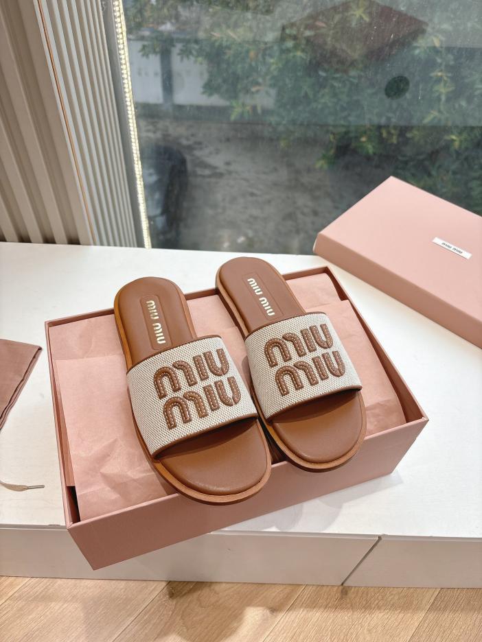 repliche,replica,perfette,siti di,affidabili,migliori siti,dove comprare,1:1,scarpe da ginnastica G067 Miu Miu ballerine con monogramma in tessuto piatto repliche,replica,perfette,siti di,affidabili,migliori siti,dove comprare,1:1,scarpe da ginnastica G067 Miu Miu ballerine con monogramma in tessuto piatto