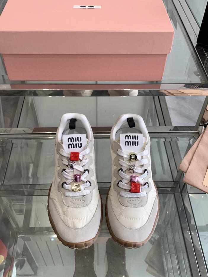 repliche,replica,perfette,siti di,affidabili,migliori siti,dove comprare,1:1,scarpe da ginnastica MiuMiu primavera ed estate nuove scarpe biscotto Forrest scarpe sneakers repliche,replica,perfette,siti di,affidabili,migliori siti,dove comprare,1:1,scarpe da ginnastica MiuMiu primavera ed estate nuove scarpe biscotto Forrest scarpe sneakers
