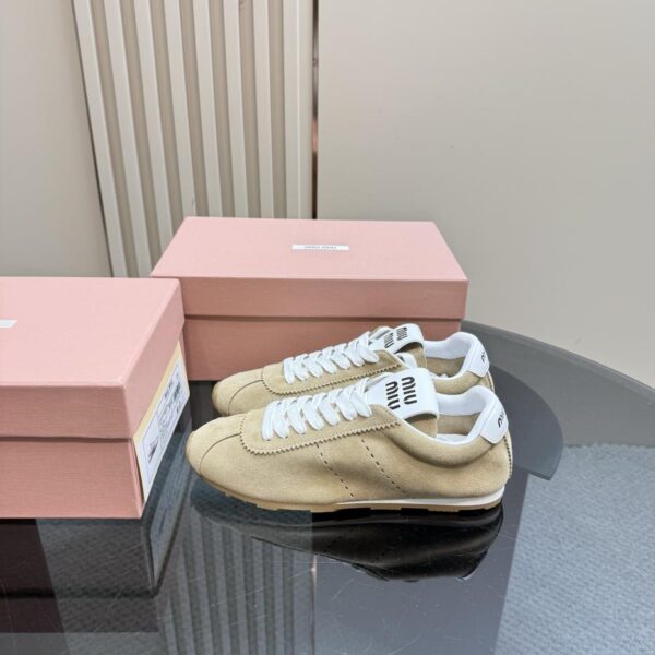 repliche,replica,perfette,siti di,affidabili,migliori siti,dove comprare,1:1,scarpe da ginnastica MIU MIU primavera e l’estate Serie Tire passerella formazione morale scarpe casual