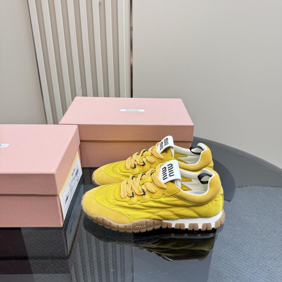 repliche,replica,perfette,siti di,affidabili,migliori siti,dove comprare,1:1,scarpe da ginnastica MIU MIU primavera e l’estate Serie Tire passerella formazione morale scarpe casual repliche,replica,perfette,siti di,affidabili,migliori siti,dove comprare,1:1,scarpe da ginnastica MIU MIU primavera e l’estate Serie Tire passerella formazione morale scarpe casual
