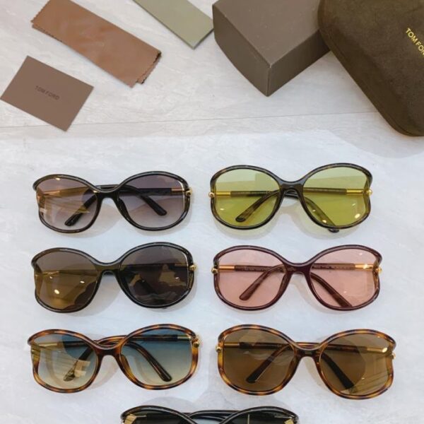 repliche,replica,perfette,siti di,affidabili,migliori siti,dove comprare,1:1,scarpe da ginnastica TOM FORD nuovi occhiali da sole MODELLO FT 1090