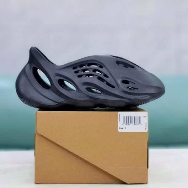 repliche,replica,perfette,siti di,affidabili,migliori siti,dove comprare,1:1,scarpe da ginnastica Crocs runner in schiuma PYeezy