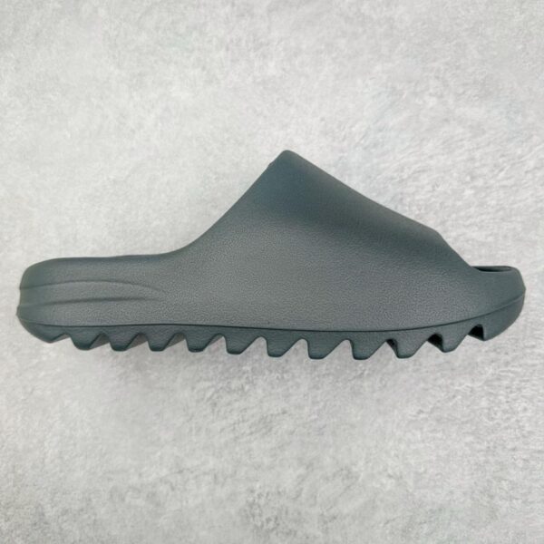 repliche,replica,perfette,siti di,affidabili,migliori siti,dove comprare,1:1,scarpe da ginnastica Pantofole in cocco YEEZY SLIDE originali e pure