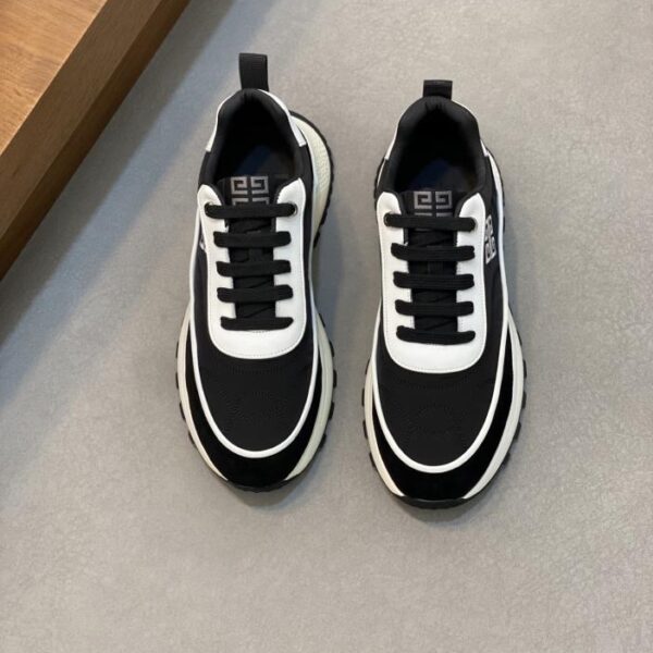 GIVENCHY Scarpe da ginnastica casual da uomo con altezza della suola spessa