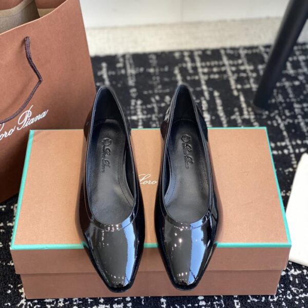 repliche,replica,perfette,siti di,affidabili,migliori siti,dove comprare,1:1,scarpe da ginnastica Loro Piana primavera ed estate nuove scarpe basse classiche e bellissime retrò