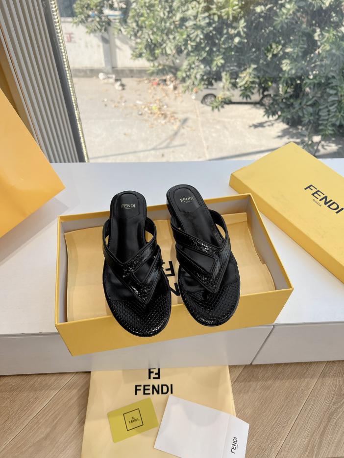 repliche,replica,perfette,siti di,affidabili,migliori siti,dove comprare,1:1,scarpe da ginnastica Ciabatte infradito Fendi repliche,replica,perfette,siti di,affidabili,migliori siti,dove comprare,1:1,scarpe da ginnastica Ciabatte infradito Fendi